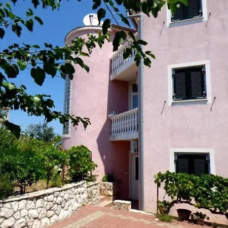 Dragan Apartment *