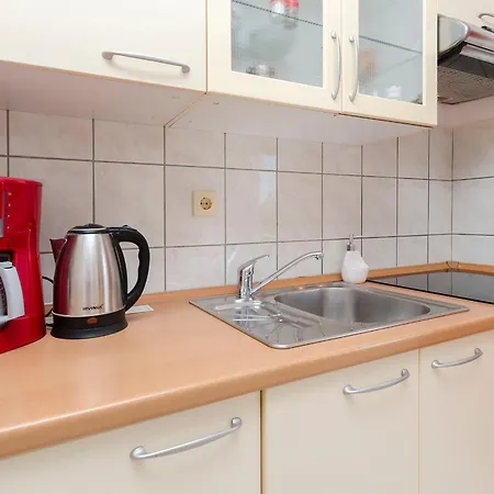 Dragan Apartment *