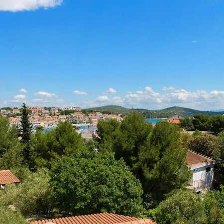 Apartment Dragan Jezera