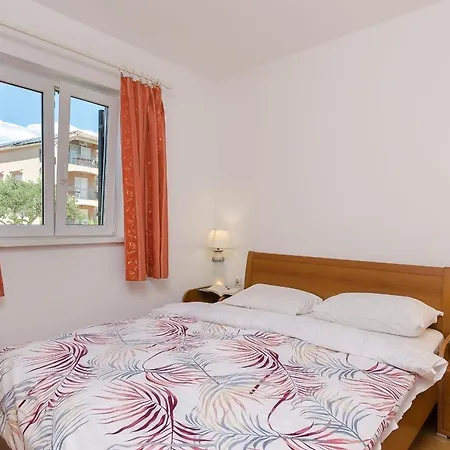 Apartment Dragan