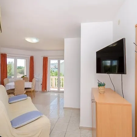 Apartment Dragan Jezera